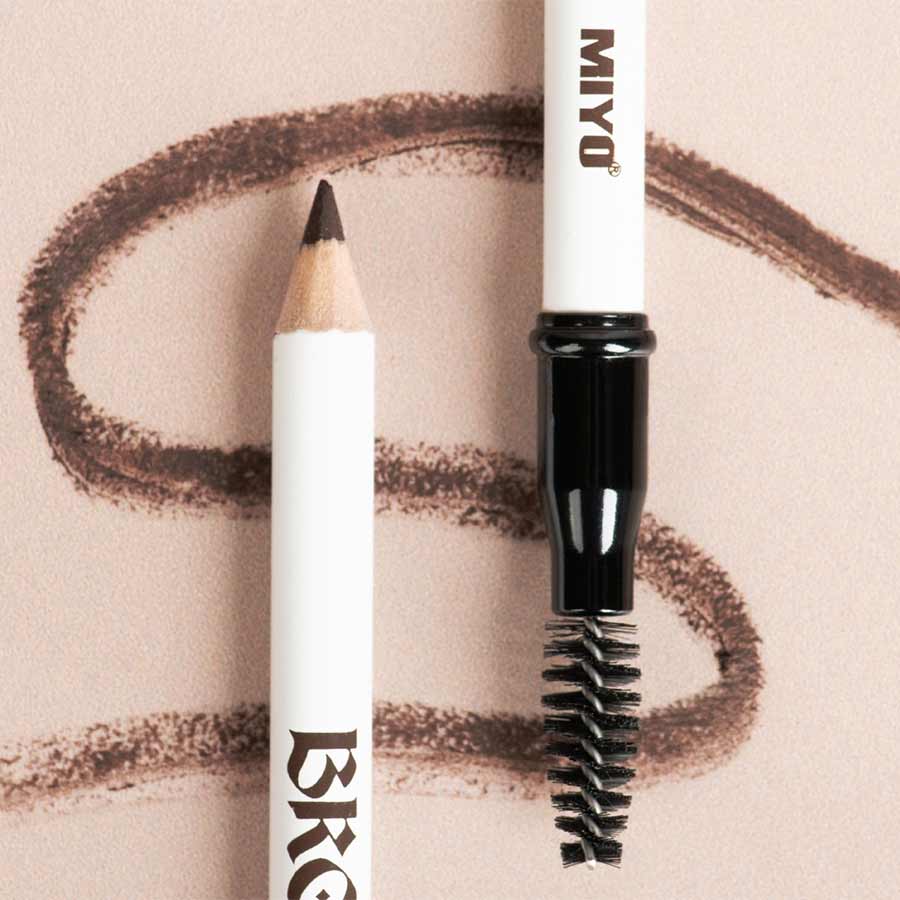 Lápiz de cejas Brow Poet Miyo 02 Mocha