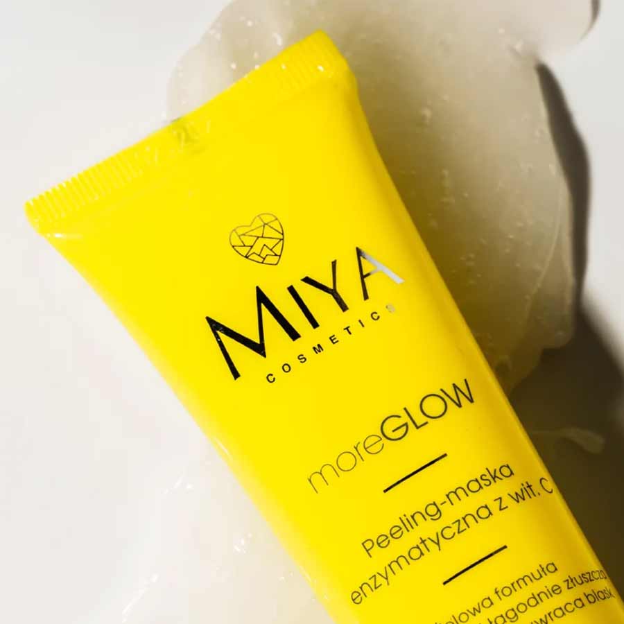 Peeling enzimatico con vitamina C moreGLOW Miya 60 ml
